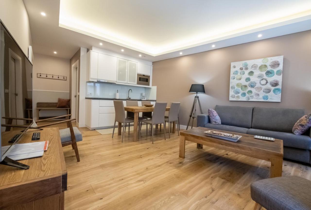Apartamentos Turisticos Ezcaray Luaran gambar