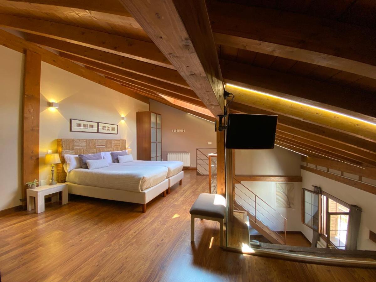 Apartamentos Turisticos Ezcaray Luaran gambar