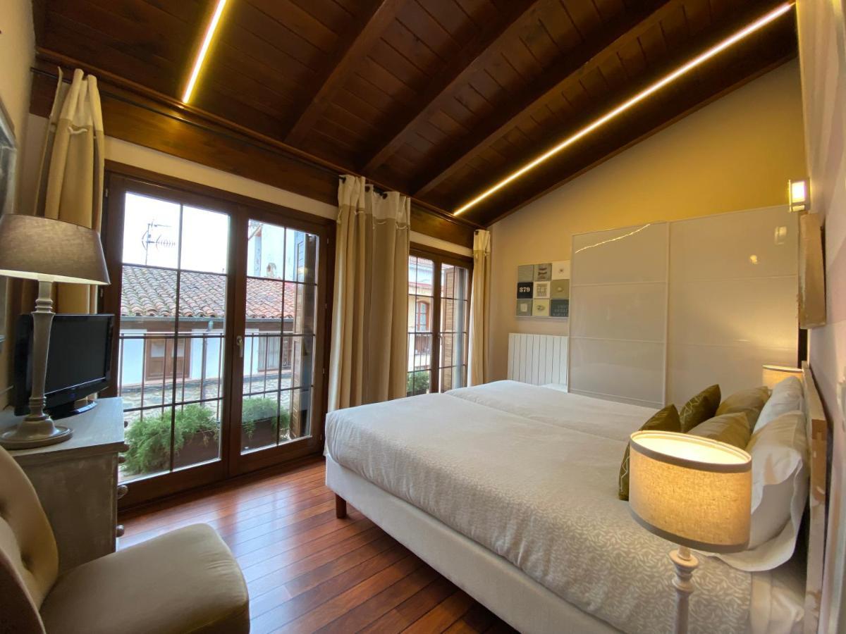 Apartamentos Turisticos Ezcaray Luaran gambar