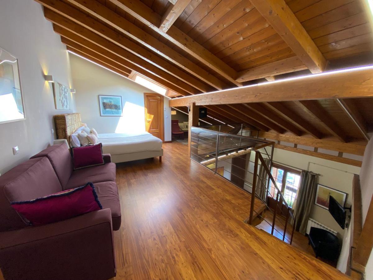Apartamentos Turisticos Ezcaray Luaran gambar