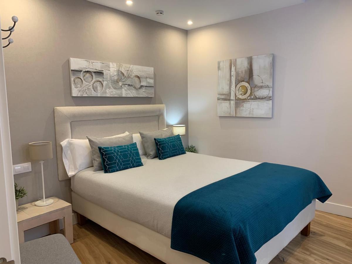 Apartamentos Turisticos Ezcaray Luaran gambar