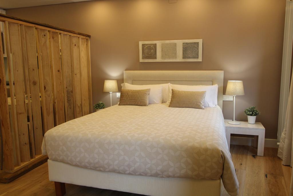 Apartamentos Turisticos Ezcaray Luaran gambar